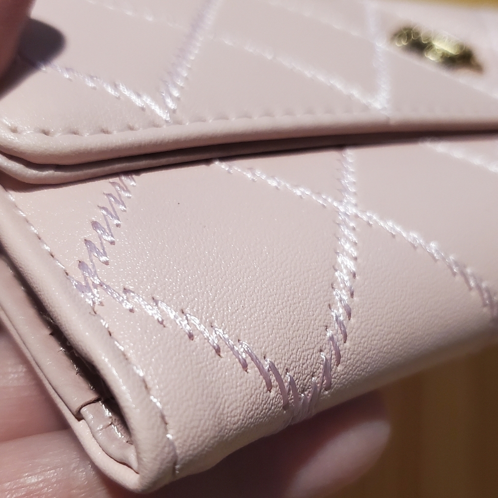 Fashion Quilted Pattern Wallet - Picture 5 of 9